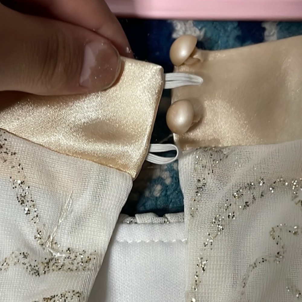 Chic Kids Formal Dress in White and Gold - Picture 2 of 4